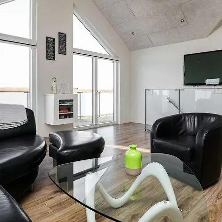 Sleeps 18 Wifi Nørre Lyngby